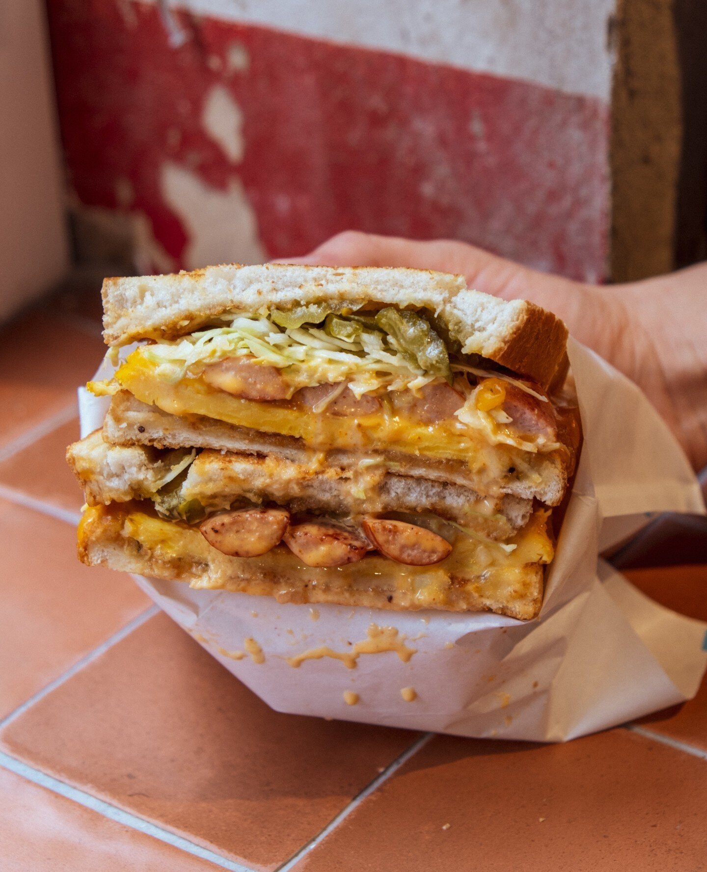 Our 'Roll Out' toastie will have your eyes rolling to the back of your head 👀 Sausage, egg, cheese, pickles, cabbage and Swings cheese sauce. Mmhmm delicioso 💋
